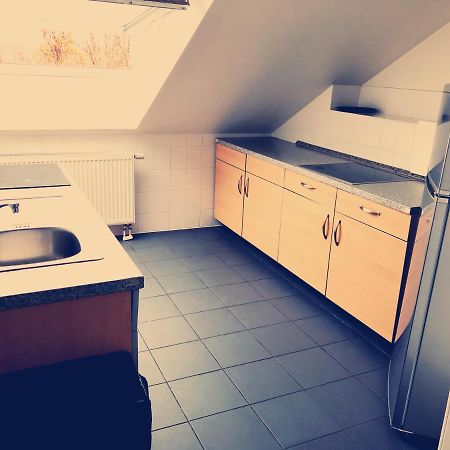 Sezer B&A Ug Bed & Breakfast Berlin Exterior photo